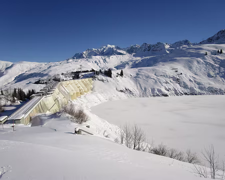 IMG_4186 Lac de la Girotte et barrage Lac de la Girotte et barrage