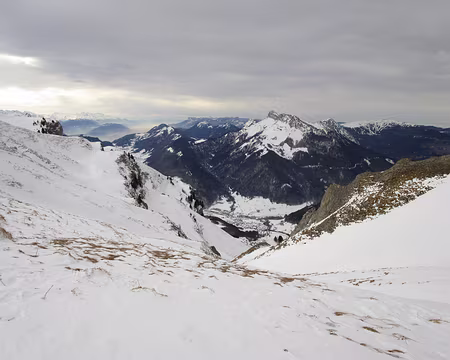 IMG_4284 Colombier et à droite plateau de Margériaz Colombier et à droite plateau de Margériaz