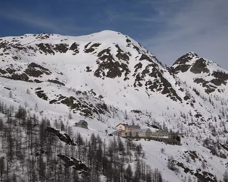 2017-03-12_05 Montée au Passo di Tesina, Sanctuaire de Santa Anna di Vinadio