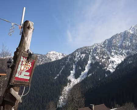 2017-03-12_20z2693 Au rifugio Dahu de Sabarnui
