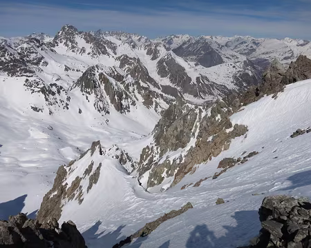 2017-03-14_21 Au départ du couloir NW du Monte Oserot