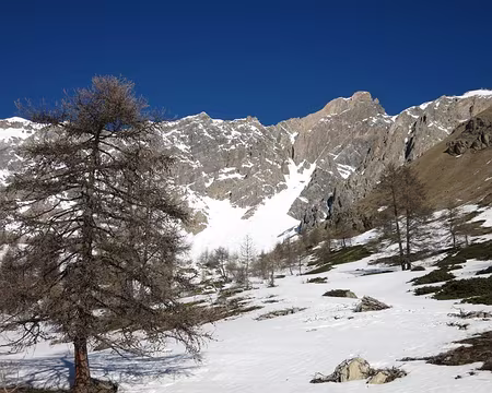 2017-03-17_04 Montée au Col du Sanglier, sous la Font Sancte