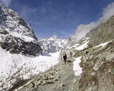 IMG_4641 Montée au Refuge du Glacier blanc - le Glacier noir Montée au Refuge du Glacier blanc - le Glacier noir