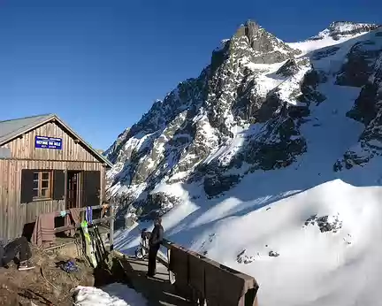 2017-04-21_09z2704 Au refuge du Sélé, glacier des Boeufs Rouges