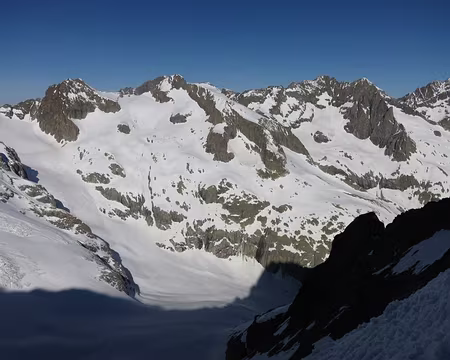 2017-04-23_13 Pointe Richardson, Mont Gioberney et Pics du Says