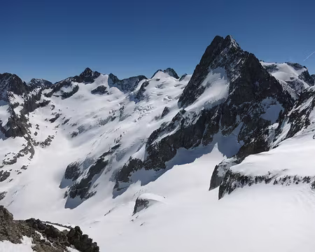 2017-04-23_26 Sur l'arête sud du Gioberney, cirque de la Pilatte