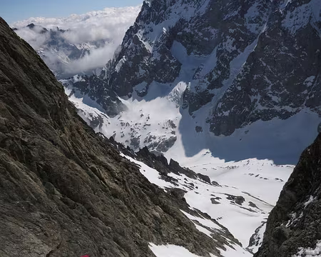 2017-04-24_32 Descente du Pic Coolidge par le couloir SE