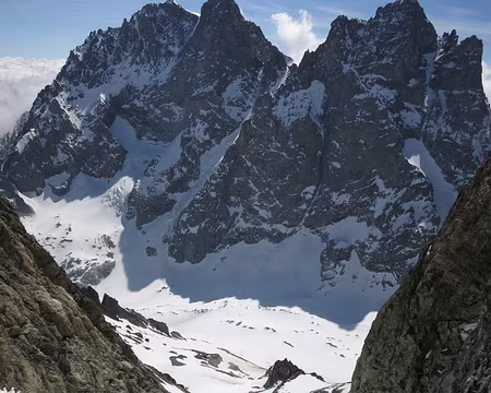 2017-04-24_33 Descente du Pic Coolidge par le couloir SE