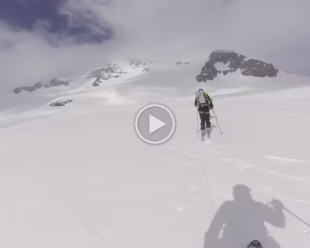 IMG_8108v La météo retourne mauvais et le vent se relève, on trace au plus court...