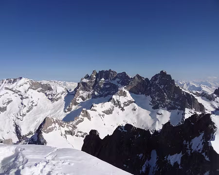 DSC09435 Les aretes de la Meije (vers le nord)