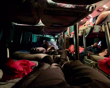 IMG_0322 ... les joies du car couchette !