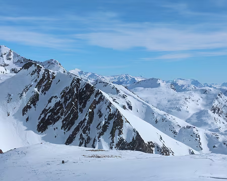 IMG_6907 Vue sur la Capanna Cadlimo