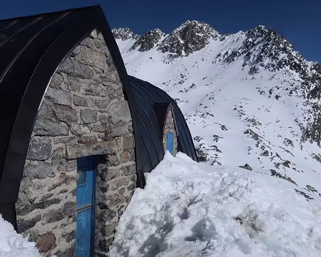 2019-04-13_43 Au Col de Rabiet, refuge Packe