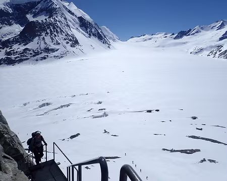 347 Marches avec une vue fantastique sur le glacier 347 Marches avec une vue fantastique sur le glacier