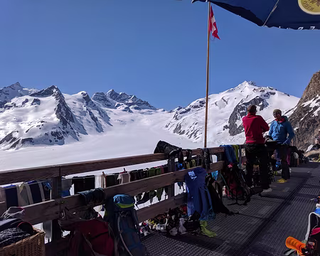 Belle vue de la terrasse du refuge Belle vue de la terrasse du refuge