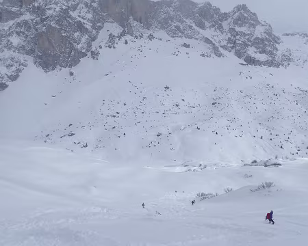 Fin de descente avant d'arriver à Partnun Fin de descente avant d'arriver à Partnun