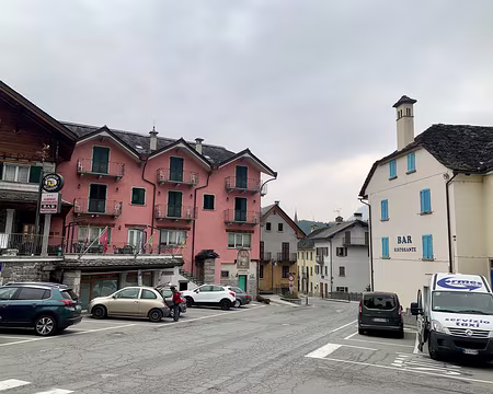 IMG_4803 Vendredi 11/03, petit dej à Baceno...