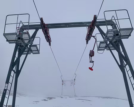 IMG_4813 On rejoint les pistes fermées pour redescendre