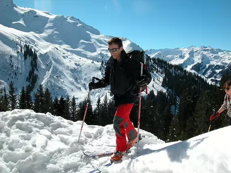 2009-02 Glarus CISM2