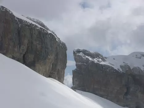 2010-03 Gavarnie détail de la sortie
