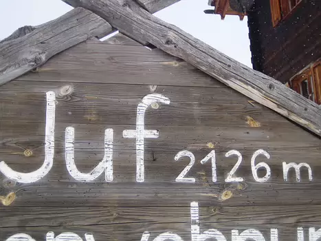 2010-04 Grisons détail de la sortie