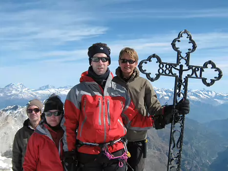 2011-05 Bishorn - Brunegghorn - cabane