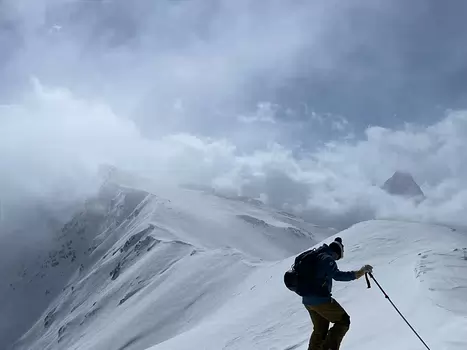2024-03 Valmeinier Gaël L, Elodie L, Mathilde P, détail sortie