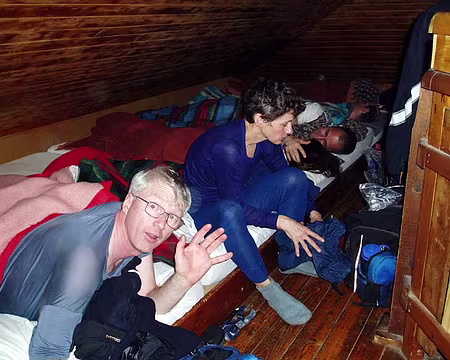 0023 Le dortoir, concentré.