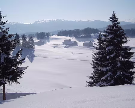 0043 Panorama vers Lajoux (haut de la côte).