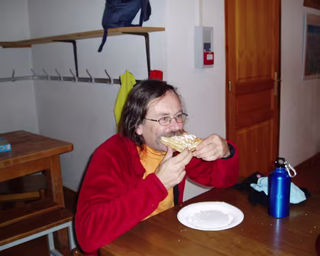 0019 Et ils ne veulent pas croire que je mange des carottes rapées ! Bizarre.