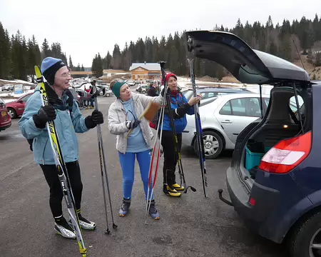 Chapelle08 035 Les pros de la balayette.