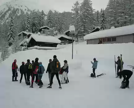 PC130002 Des étrangers déboulent sur les pistes