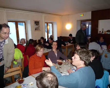 PXL002 1er ptit d�jeuner, certaines dorment encore ...
