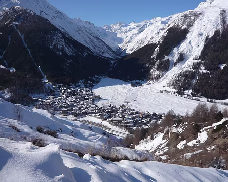 PXL005 Nous descendrons donc à pied