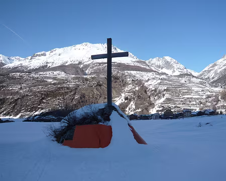 PXL057 La protection divine ne suffisant pas, quelques matelas feront l'affaire en complément