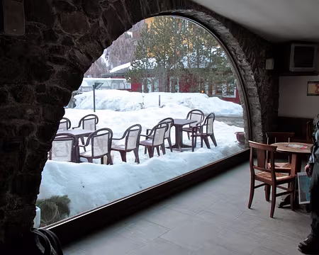 PXL062 Une p'tite bière avant de repartir pour Val de Rhèmes