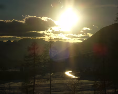 PXL009 soleil sur la route