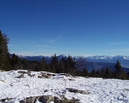 04 Après une longue montée, la récompense est à la hauteur : une vue superbe sur le Mont Blanc …