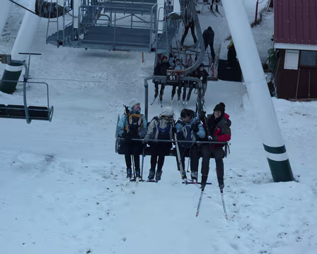 PXL009 Dimanche : on a trouvé un moyen de monter sans effort.