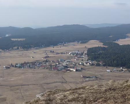PXL006 Une marche digestive de 4h après la truite à l'oseille ...