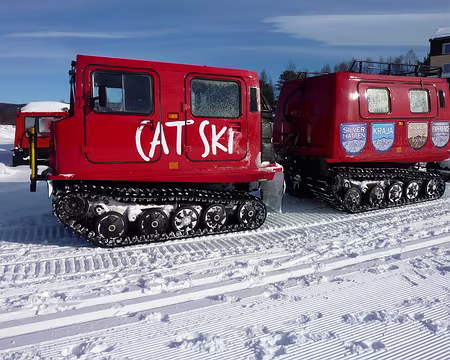 2016-02 funäsdalen 37z2913 Véhicule d'accompagnement des motoneiges
