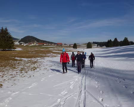 P1200687 Quelques traces de nos amis skieurs attestent de leur passage par ici