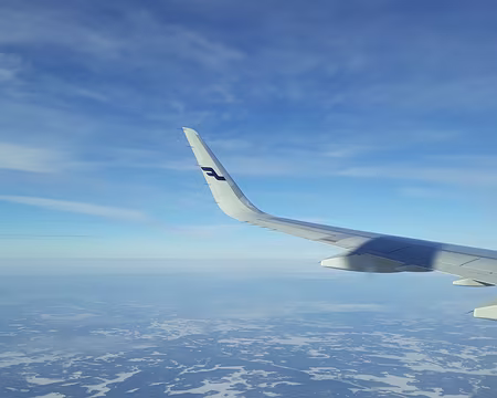 002 Quelques heures plus tard, on survole la Finlande.