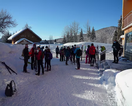 P1230083 Les groupes de 6 se forment