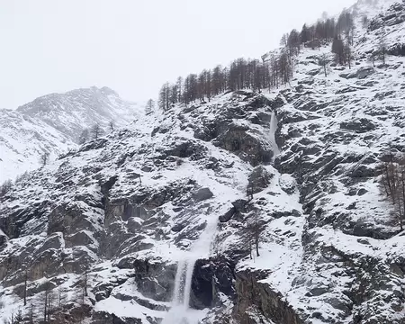 DSC00373 Cascade de neige