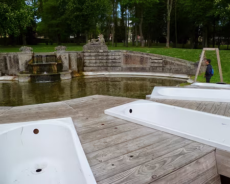 PXL006 Composition avec dieux et traileurs.