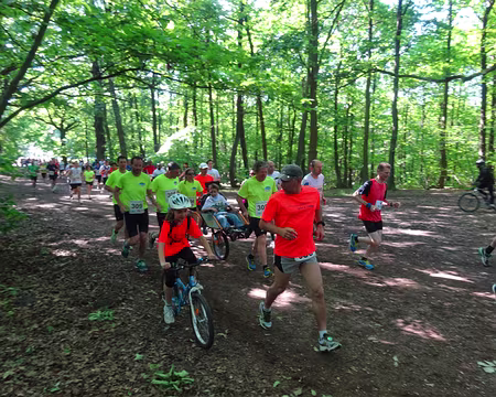 PXL000 Ce WE, nous étions sur les 10km avec Léa et, heureusement, des 'cylindres' aguerris et costaux