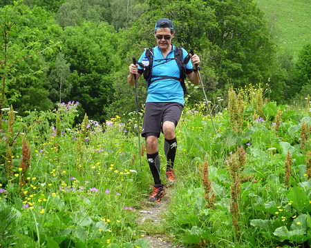 PXL023 C'est une fleur parmi les fleurs, et il ne laisse pas de traces.