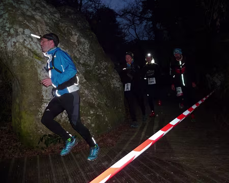 PXL015 Il aurait moins ri si il avait vu 'ce' qui le suivait...