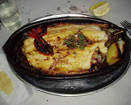 009 Mais, à Ulupinar, une bonne truite nous remettras de nos émotions.